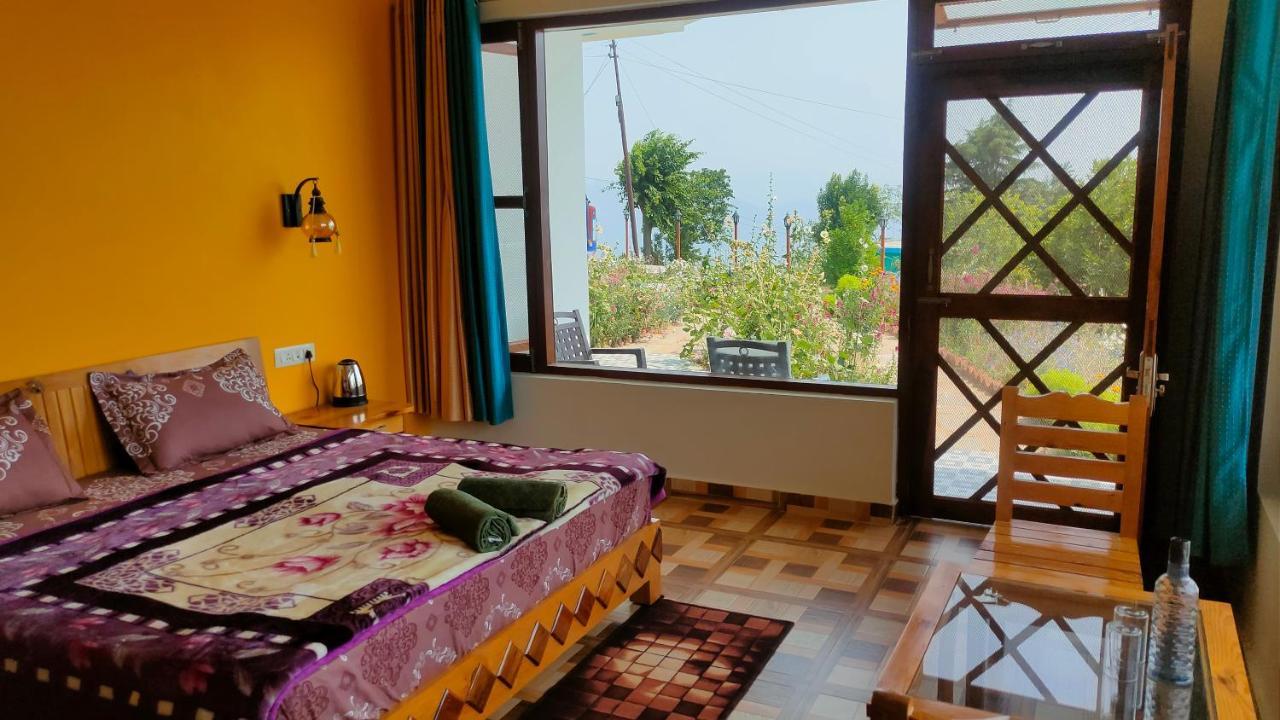 Kasar Wonder Hill Homestay Алмора Екстер'єр фото